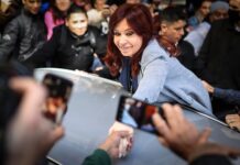 Gobierno de Argentina reforzará la custodia policial de Cristina Fernández
