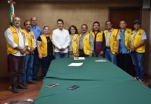 RECONOCE ALCALDE LAMARQUE CANO LABOR ALTRUISTA DEL CLUB DE LEONES EN CAJEME