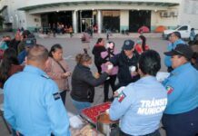 BRINDAN ALIMENTOS EN FECHAS DECEMBRINAS AGENTES DE TRÁNSITO DE LA SSPM