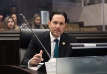 Será una realidad la reconstrucción de la carretera que conecta Puerto Peñasco-Santa Clara: Kiko Munro.