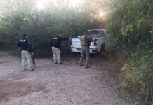 Recuperación de dos vehículos pick up por personal del Departamento de Vehículos Robados y de la Base Empalme, en coordinación con Secretaría de Marina (SEMAR)