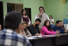 APRUEBA CABILDO RENUNCIA DE GUSTAVO ALMADA BÓRQUEZ AL CARGO DE REGIDOR PROPIETARIO