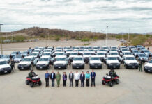 Entrega gobernador Alfonso Durazo patrullas para fortalecer labor de la FGJE