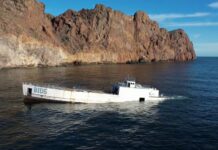 Realizan ceremonia de hundimiento del ex buque Suchiate BI-05