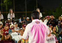 RECIBE JAVIER LAMARQUE RESPALDO VECINAL DE LAS COLONIAS EL TÚNEL Y VILLA BONITA