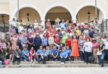 *VISITAN PUEBLO MÁGICO DE ÁLAMOS ABUELAS Y ABUELOS DE INAPAM