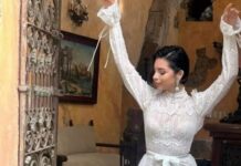 Se burlan de Ángela Aguilar por presuntamente comprar su vestido de novia en Ali Express en $3695 pesos.