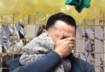 Así fue la emotiva reacción del primer padre soltero que logra adoptar un bebé en México.