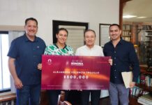 Entrega Gobernador Durazo estímulo económico a Alejandra Valencia por actuación en Juegos Olímpicos