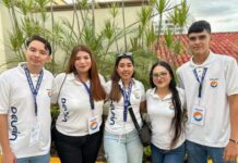 Estudiantes de la UES participan en estancia de investigación científica en el verano