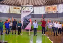 *DA BANDERAZO ALCALDE A REMODELACIÓN DEL GIMNASIO MUNICIPAL MANUEL LIRA GARCÍA*