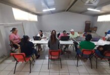 Impulsa diputada Marcela ”Maval” Valenzuela registro de becas a estudiantes en Nogales.