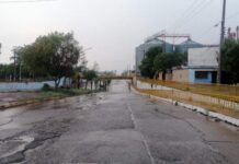 MANTIENEN CERRADO PASO A DESNIVEL DE LA 200 POR LLUVIA