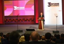 Entrega gobernador a congreso Tercer Informe de Gobierno del gobierno de Sonora.