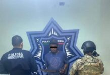 DETIENE SSPM A 3 PRESUNTOS, ASEGURANDO UN ARMA DE FUEGO Y OBJETO PUNZOCORTANTE