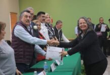 RECONOCEN A 45 EMPLEADOS POR 25 AÑOS DE TRAYECTORIA AL SERVICIO DEL AYUNTAMIENTO DE CAJEME