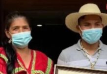 Luis Marcuci, un joven indígena, cumplió su sueño tras graduarse como piloto en Estados Unidos.