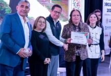 Celebra Salud Sonora trayectoria de profesionales de la salud