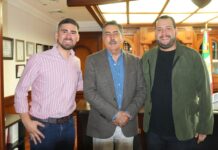 LAMARQUE CANO RECIBE SE REÚNE CON EL REGIDOR JORGE RODRIGUEZ Y DIPUTADO MANUEL SCOT