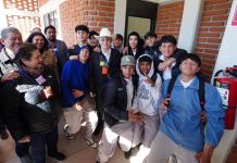 Gobernador Durazo garantiza educación para estudiantes Comca’ac con Telebachillerato en Desemboque