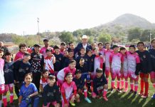 Padres de familia y deportistas agradecen a Gobernador Durazo rescate de la unidad de futbol en Coloso Alto*