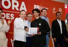 Gobernador Durazo beneficia a más de 600 jóvenes con estímulos académicos y deportivos