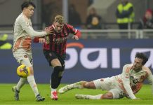 Santiago Giménez se estrena con el Milan; realiza gran asistencia a Joao Felix