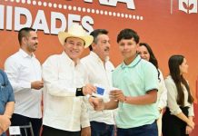 Gobernador Durazo beneficia con beca universal a más de tres mil estudiantes de secundaria