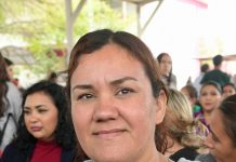 *Agradecen padres de familia de Secundaria General No.9 a Gobernador Durazo por beca universal*