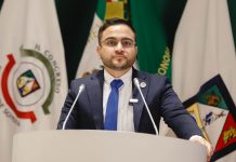 Diputado René García Rojo busca reducir burocracia en adopciones y patria potestad