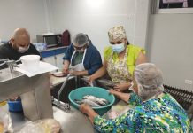 REALIZA UNIDAD DE DESARROLLO RURAL DE CAJEME TALLER DE AHUMADO DE PESCADO