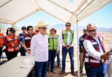 Cumple Gobernador Durazo a habitantes de la sierra; supervisa avances de carretera Bavispe-Nuevo Casas Grandes*