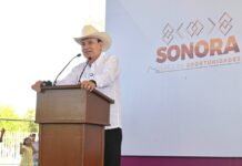 Gobernador Durazo cumple a más de 2 mil 600 familias del sur con entrega de tarjetas para fortalecer su economía
