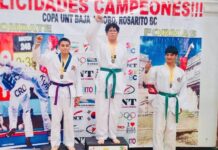 Destacan estudiantes deportistas sonorenses en competencia regional de taekwondo: Utslrc