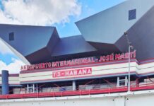 Estudiante de la Universidad de la Sierra inicia prácticas profesionales en Islas Caimán