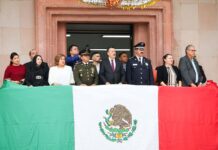 *PRESIDE JAVIER LAMARQUE DESFILE CONMEMORATIVO AL 215 ANIVERSARIO DE LA LUCHA DE INDEPENDENCIA*