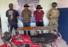 DETIENEN A DOS HOMBRES EN POSESIÓN DE MÁS DE 100 DOSIS DE PRESUNTA DROGA EN EL CAMPANARIO*