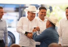 Gobernador Durazo moderniza sistema de transporte en Sonora con entrega histórica de 63 nuevas unidades