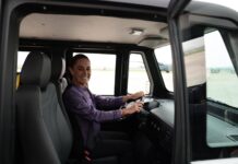 PRESIDENTA SHEINBAUM PRESENTA OLINIA, PRIMER AUTO ELÉCTRICO MEXICANO; LO PODRÁS COMPRAR DESDE 150 MIL PESOS
